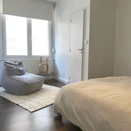 Malo Les Bains: Duplex A Deux Pas De La Plage. Apartamento *